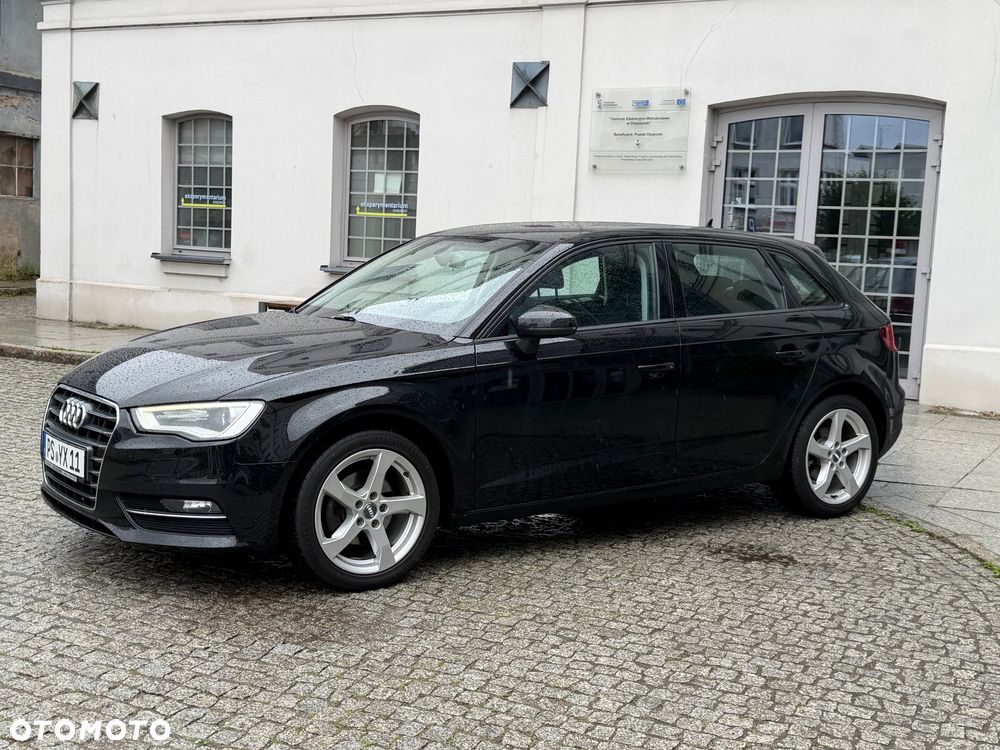 Audi A3 Sportback - 4