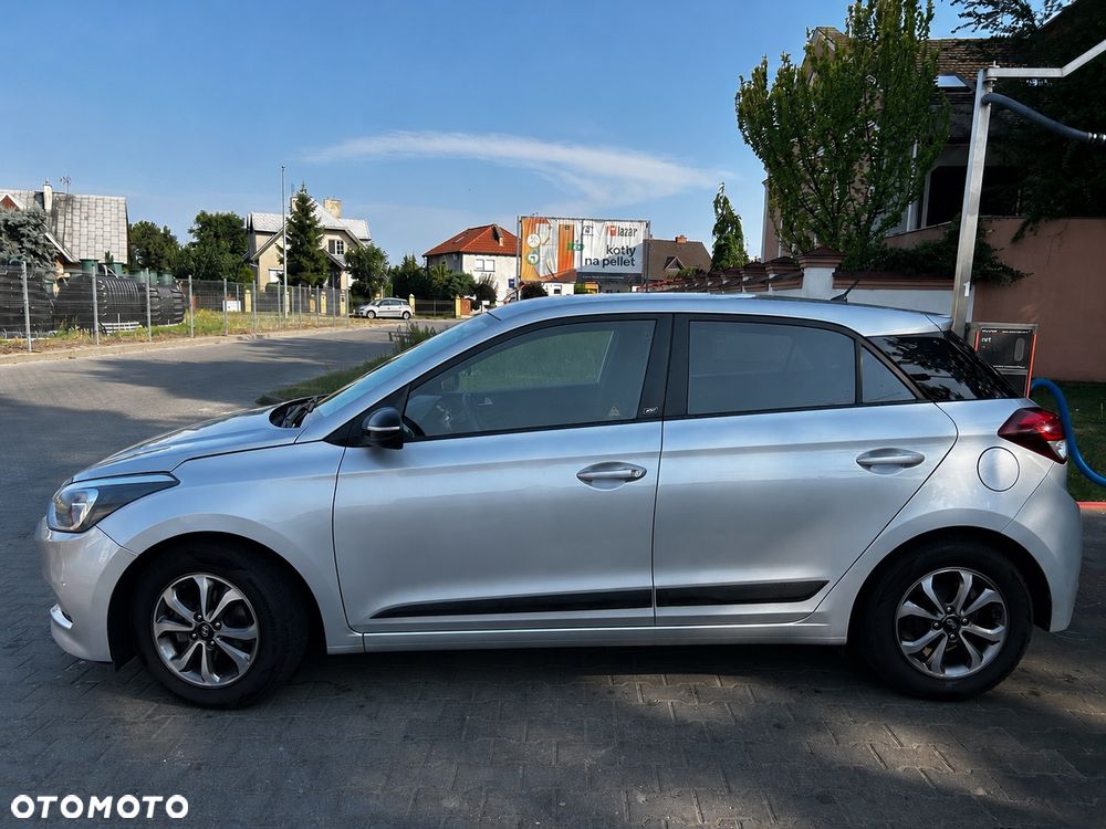 Hyundai I20 2018 photo 2