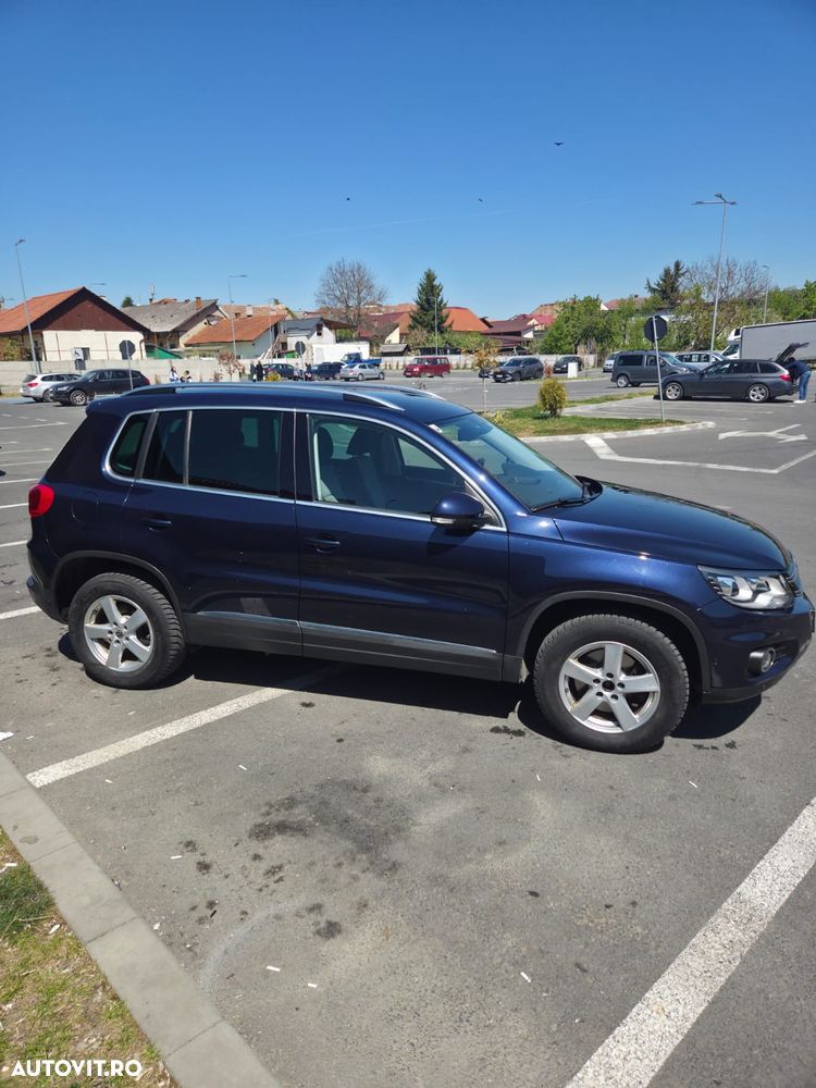 Volkswagen Tiguan 2.0 TDI 4Motion DSG Track & Style - 4
