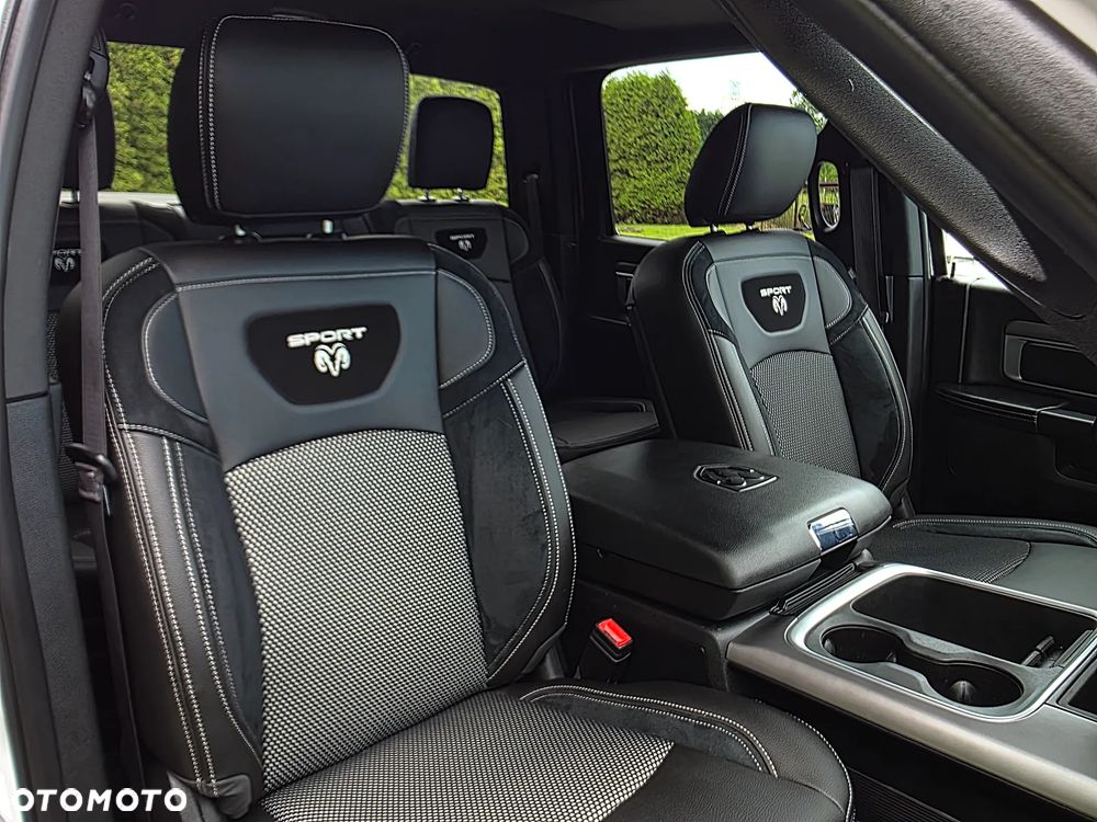 RAM 1500 Crew Cab MB Sport - 28