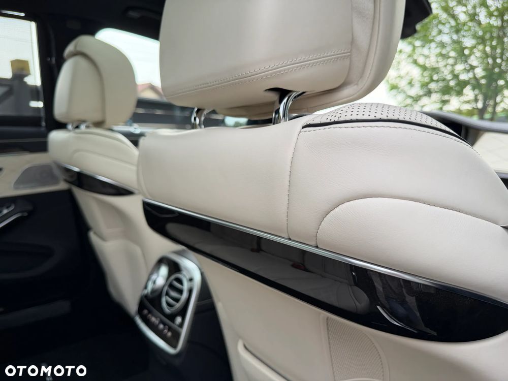 Mercedes-Benz Klasa S 560 4-Matic L 9G-TRONIC - 21