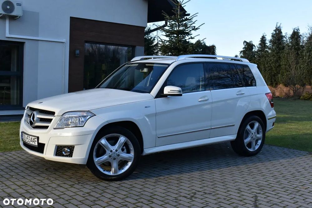 Mercedes-Benz GLK 220 CDI (BlueEFFICIENCY) - 2