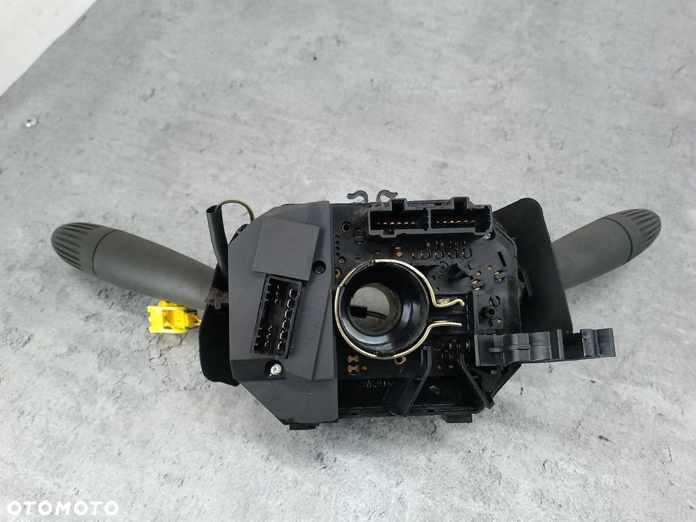 PRZEŁĄCZNIK ZESPOLONY FIAT DOBLO I FL 7354166620 1.9 JTD - 3