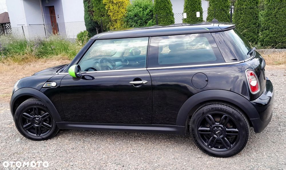 MINI ONE - 12