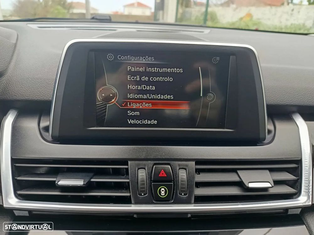 BMW 218 Active Tourer - 23