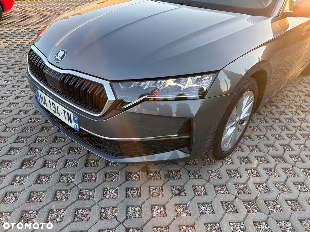 Skoda Octavia 2.0 TDI DSG Exclusive - 13
