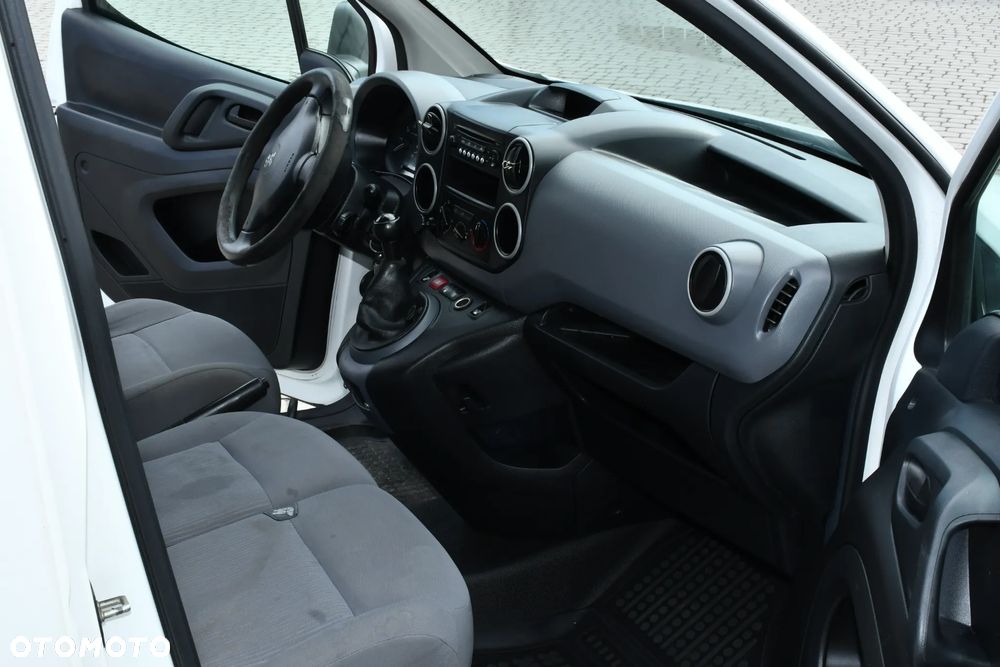 Peugeot PARTNER - 11