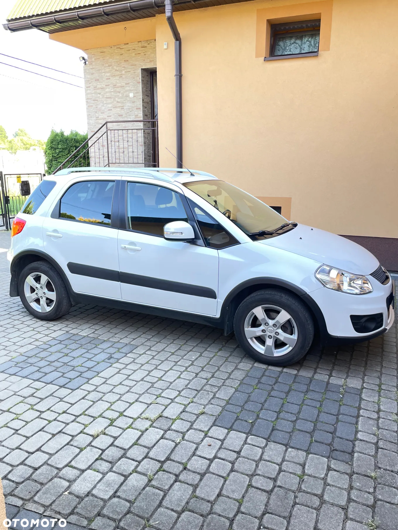 Suzuki SX4 1.6 Comfort Plus 4WD - 4