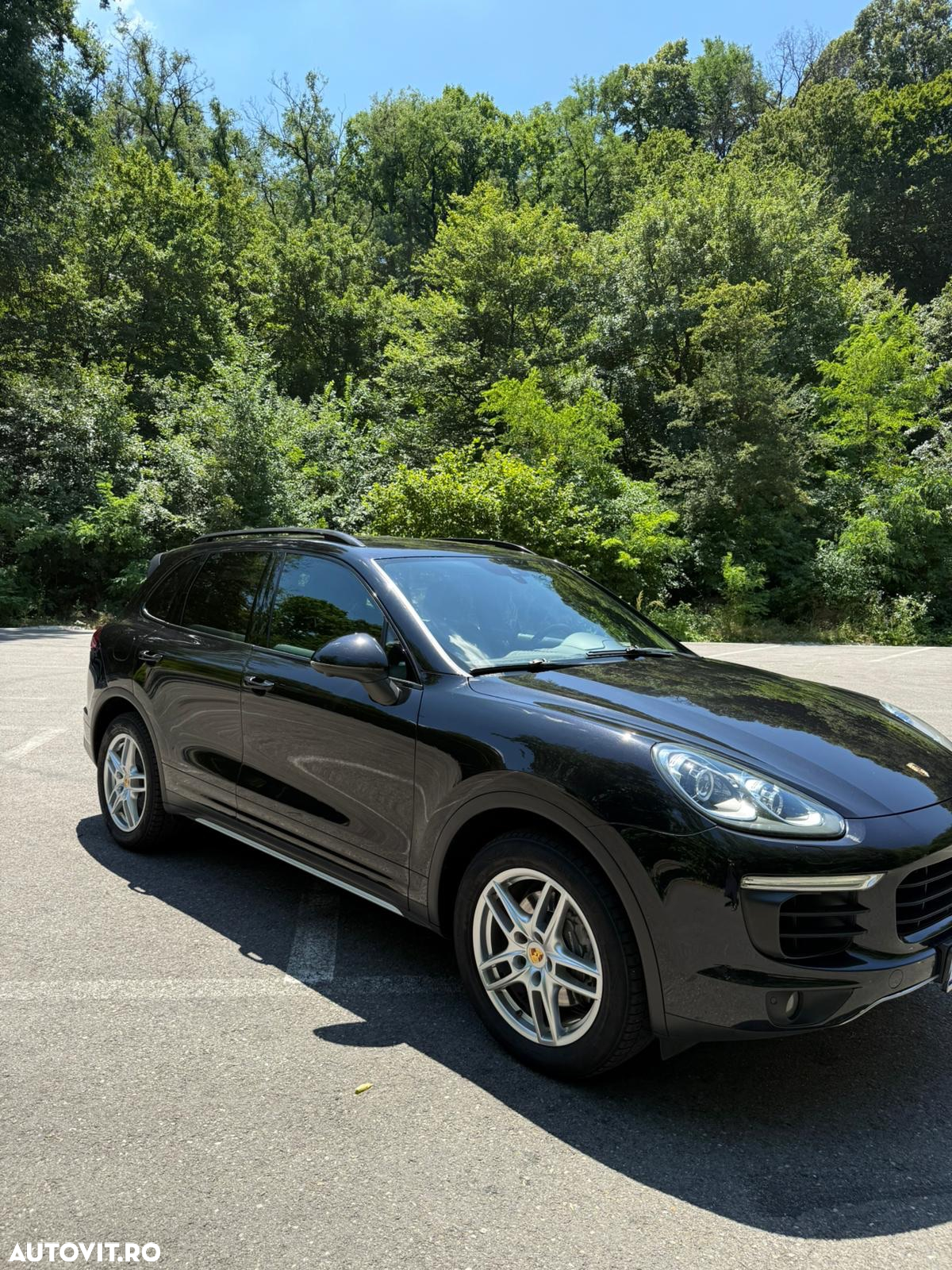 Porsche Cayenne 3.0 L - 2