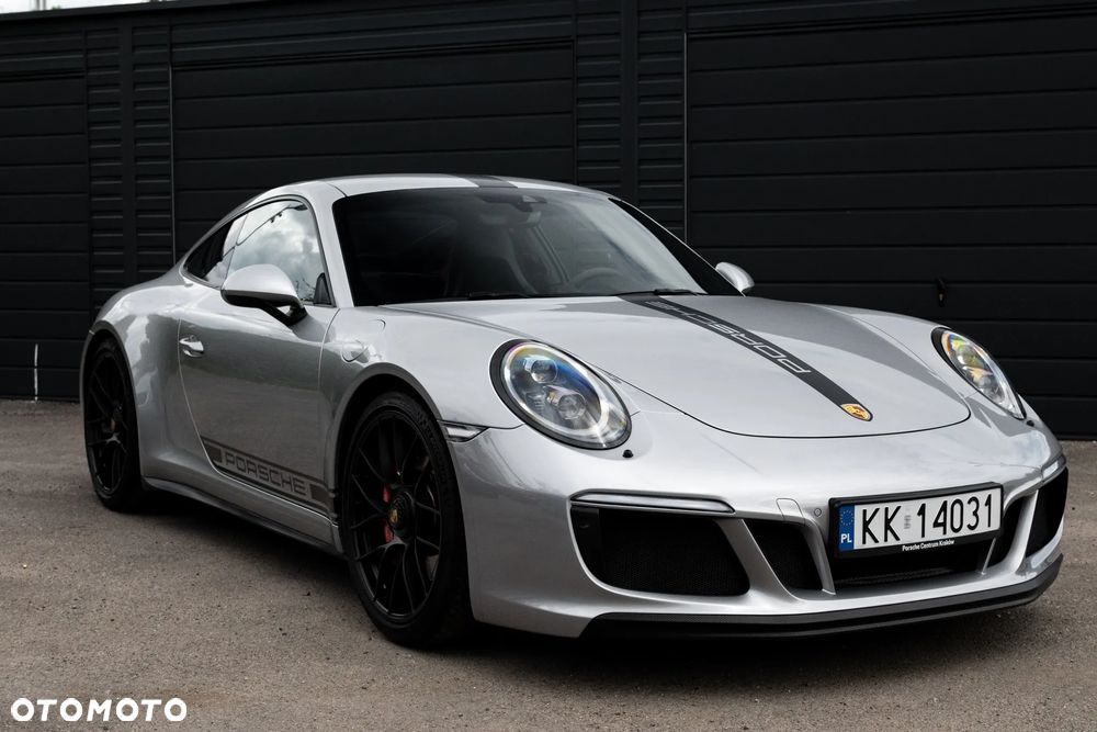 Porsche 911 Carrera GTS PDK - 7