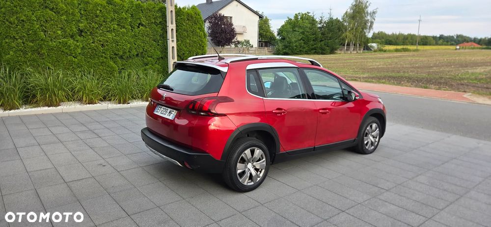 Peugeot 2008 - 4