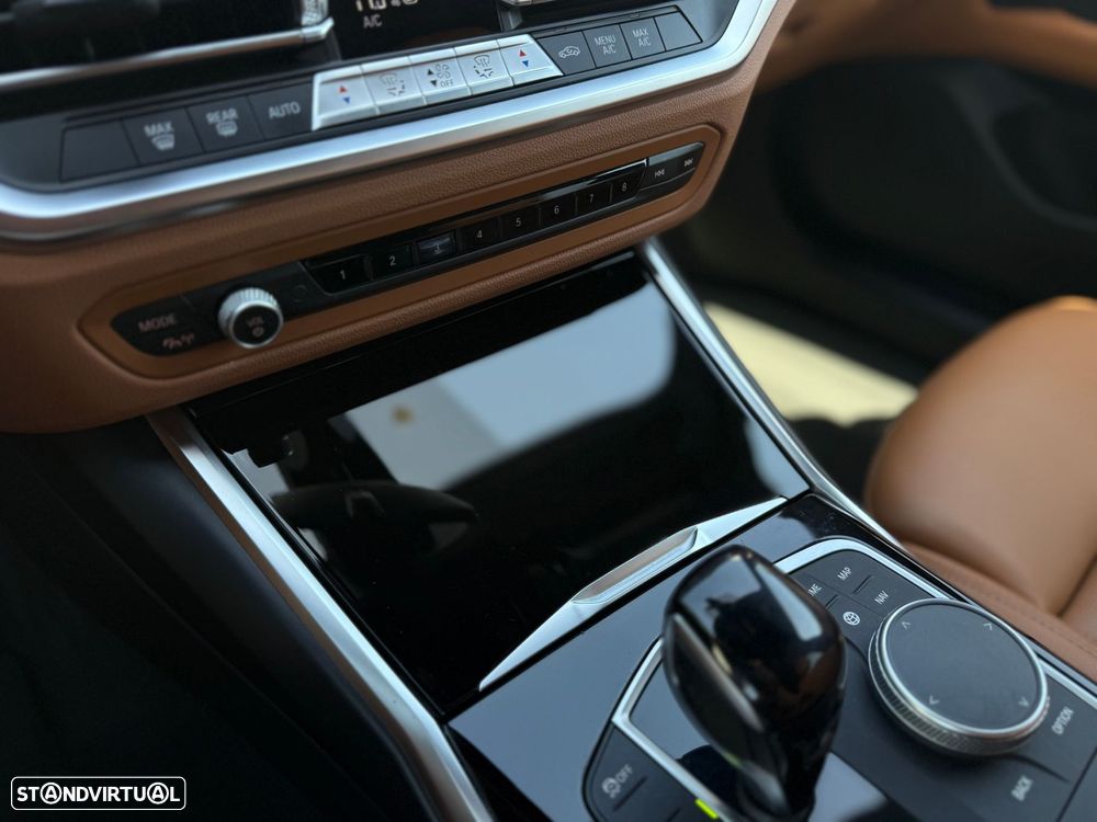 BMW 420 Gran Coupé d Pack M Auto - 61