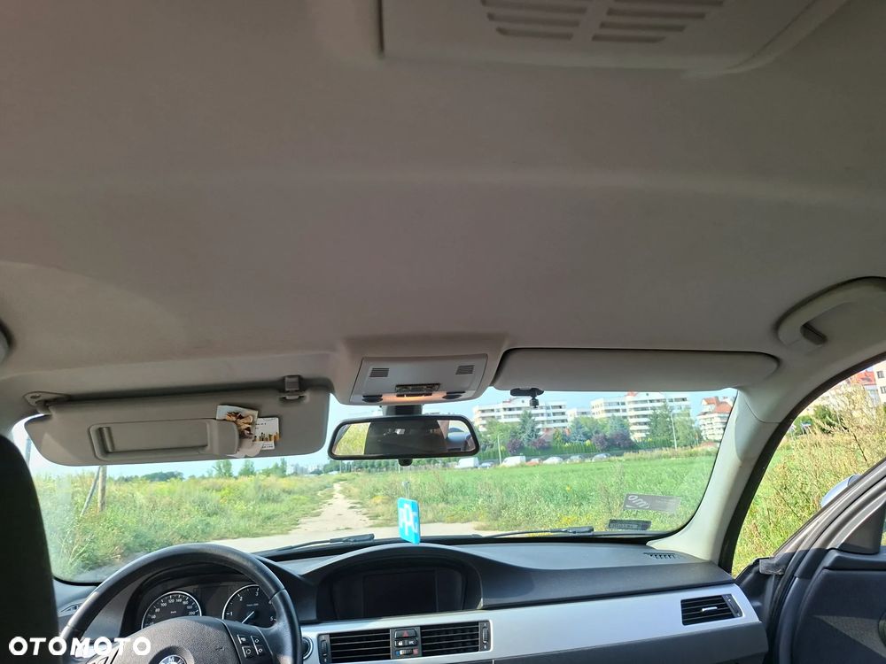 BMW Seria 3 - 23
