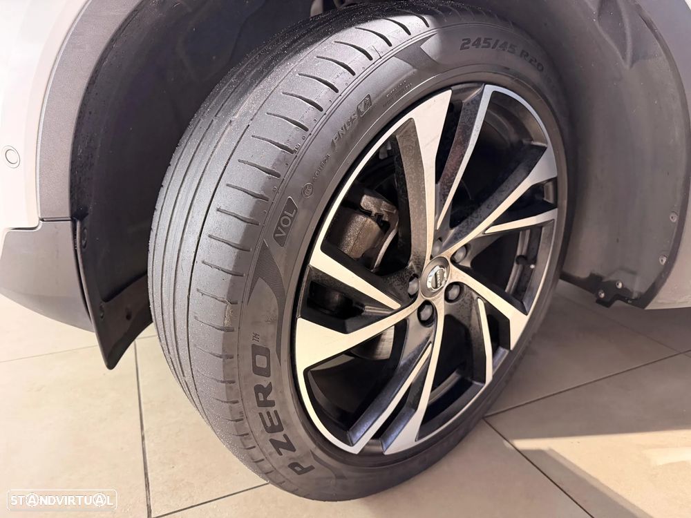 Volvo XC 40 2.0 D4 R-Design AWD - 11