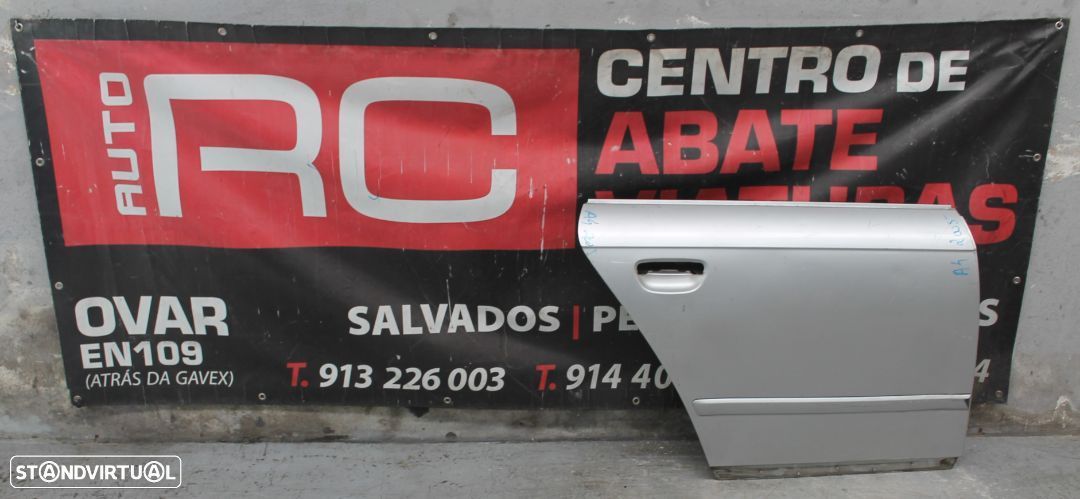 Porta de Trás do Lado Direito Audi A4 - 1