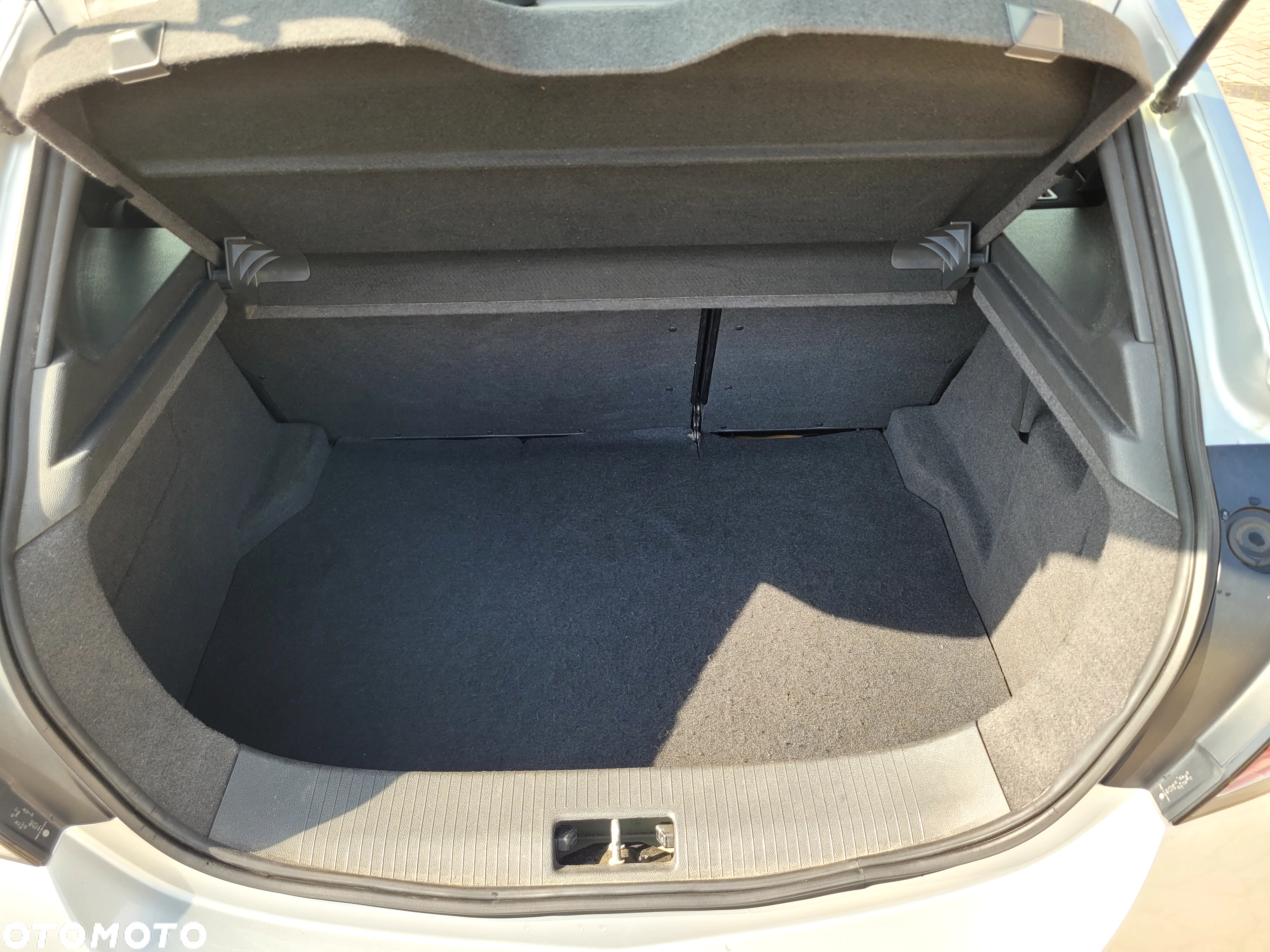 Opel Astra GTC 1.8 - 5