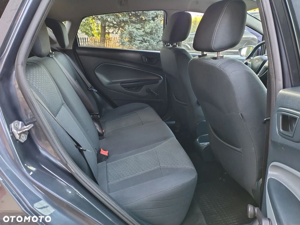 Ford Fiesta 1.25 Titanium - 10