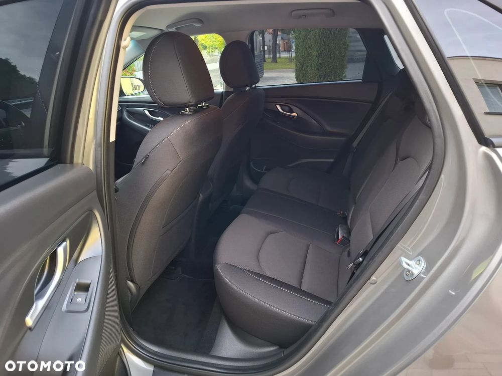 Hyundai i30 1.4 T-GDI Passion Plus - 13