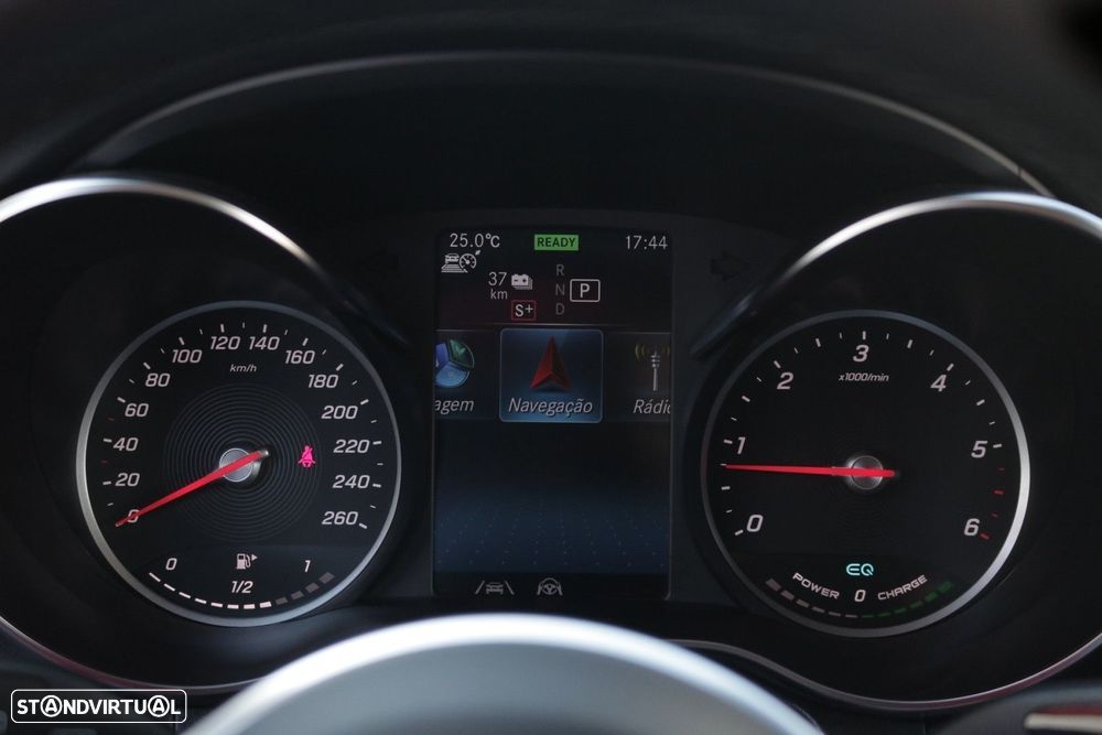 Mercedes-Benz GLC 300 - 47