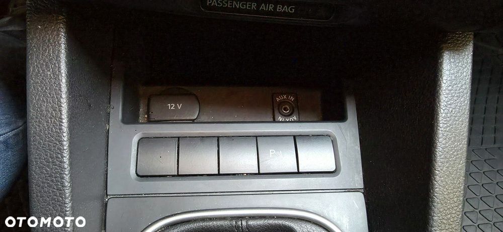 Volkswagen Jetta - 22