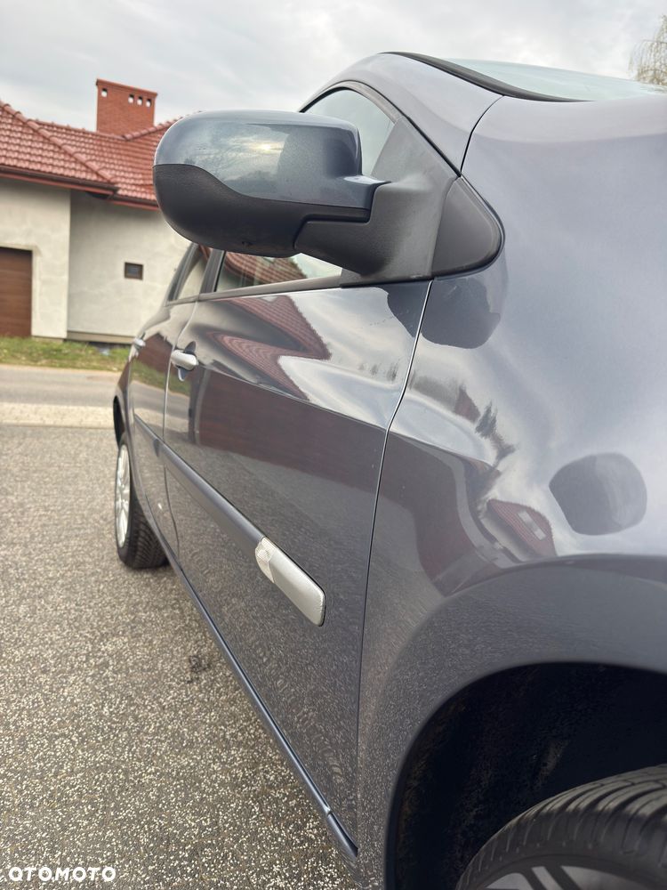 Renault Clio 1.2 16V Alize Euro5 - 5