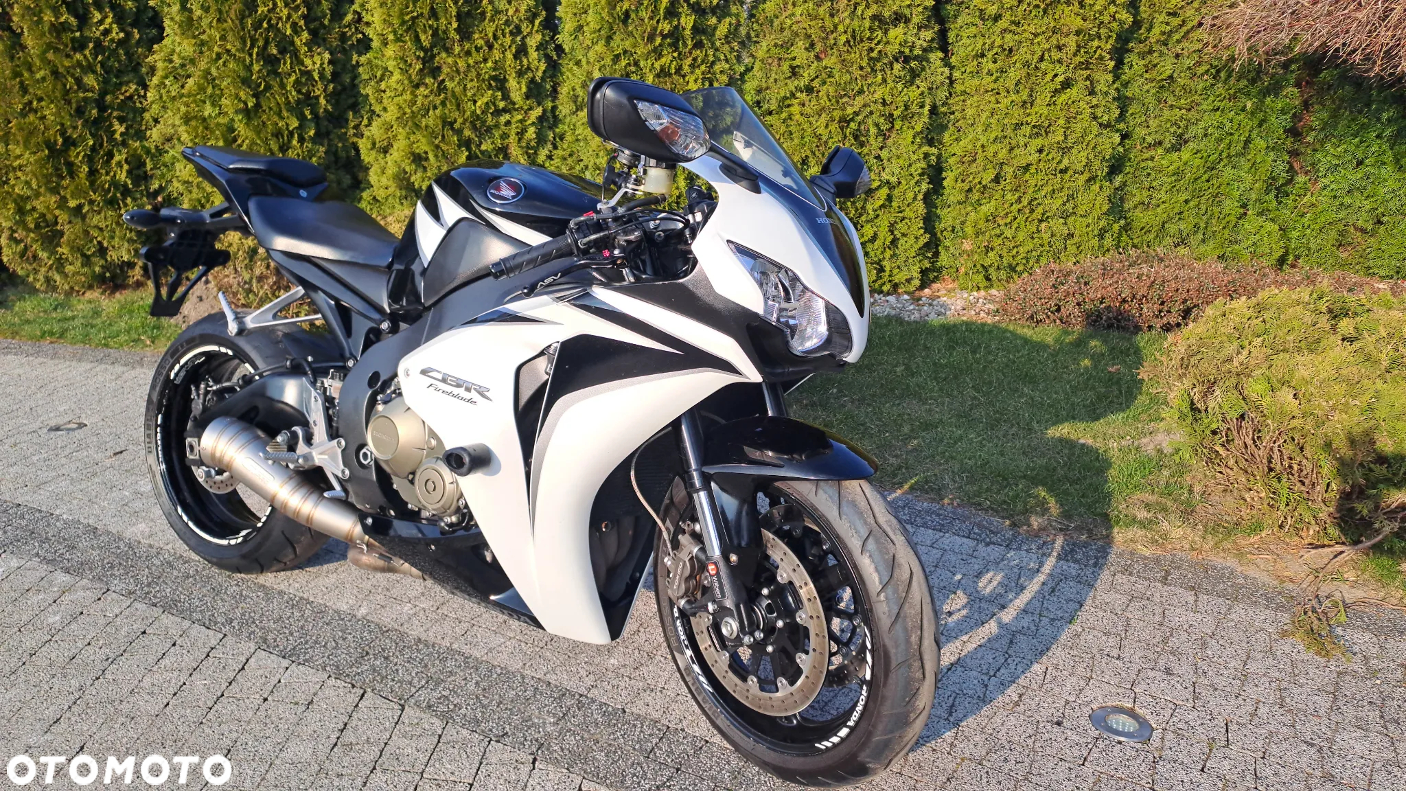 Honda CBR - 3