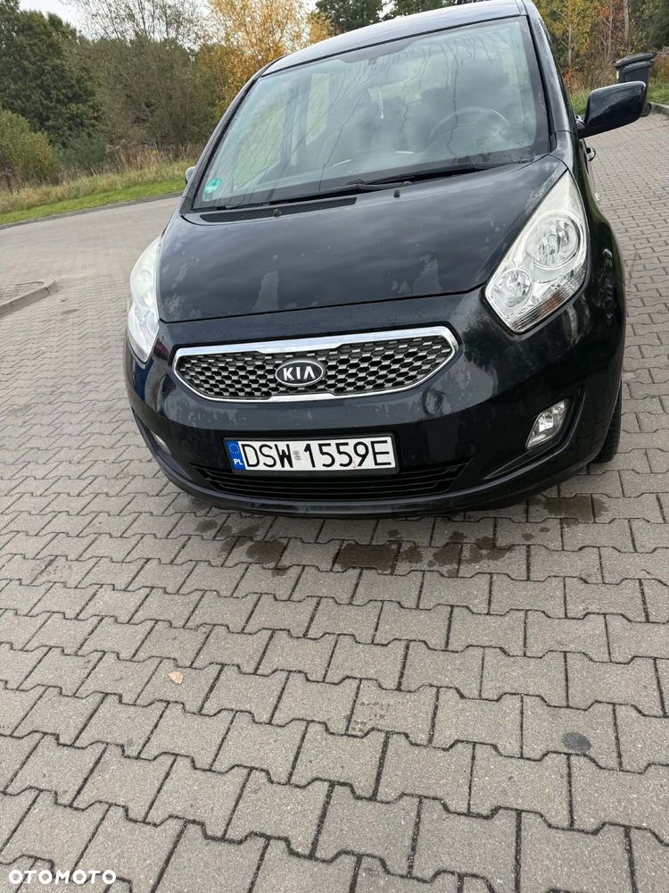 Kia Venga 2011 photo 5