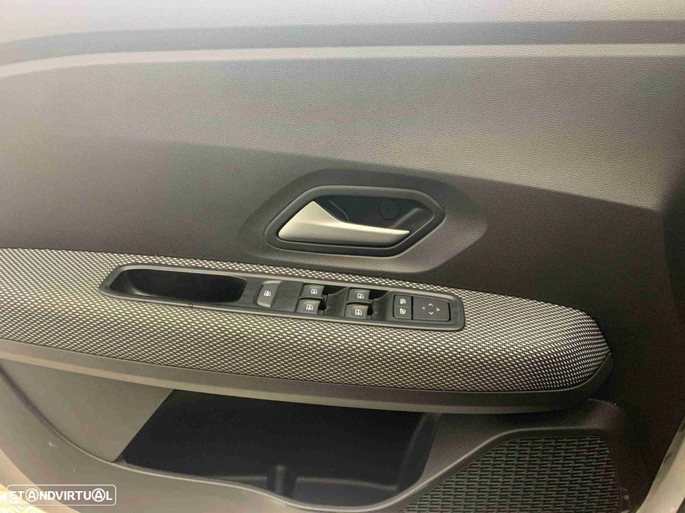 Dacia Sandero 1.0 TCe Stepway Expression - 11