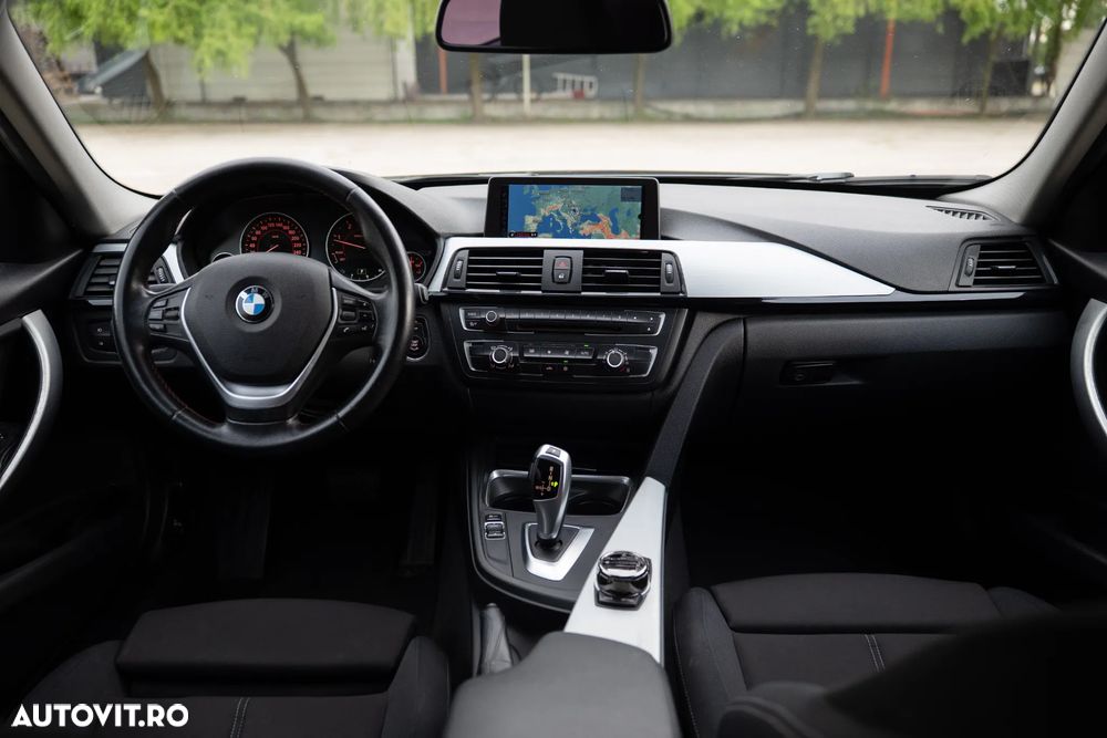 BMW Seria 3 320d Aut. Efficient Dynamics Edition - 12