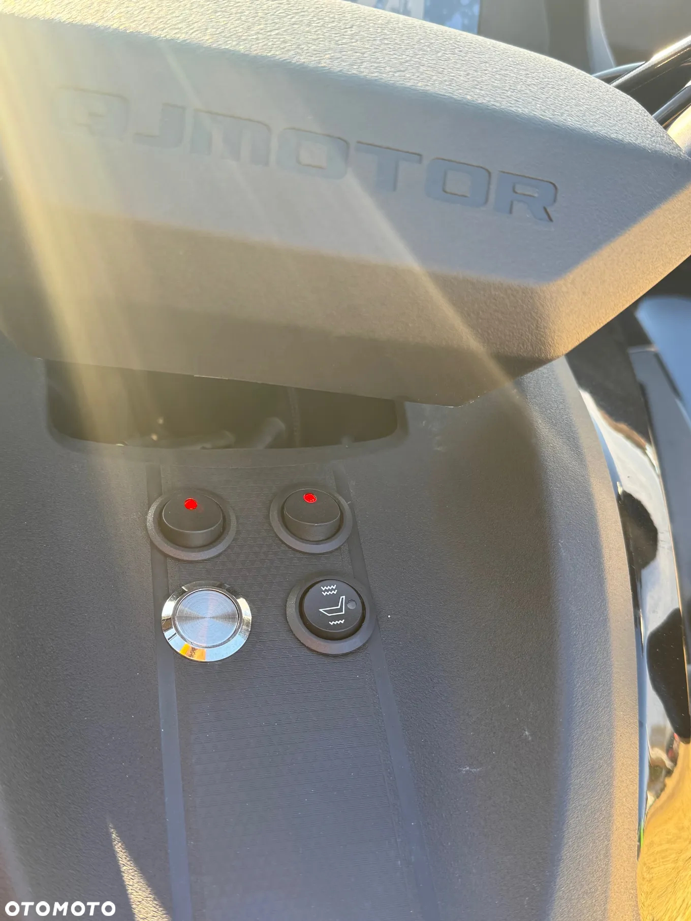 QJMOTOR SFA 1000 - 24