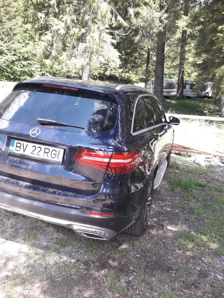Mercedes-Benz GLC - 9