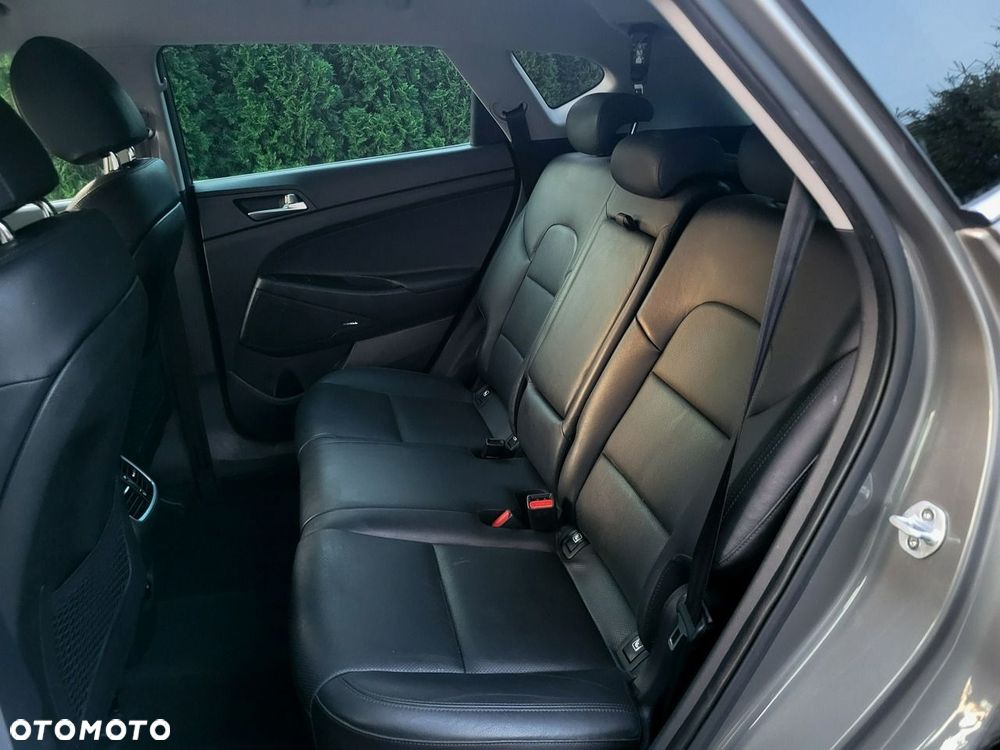 Hyundai Tucson - 16