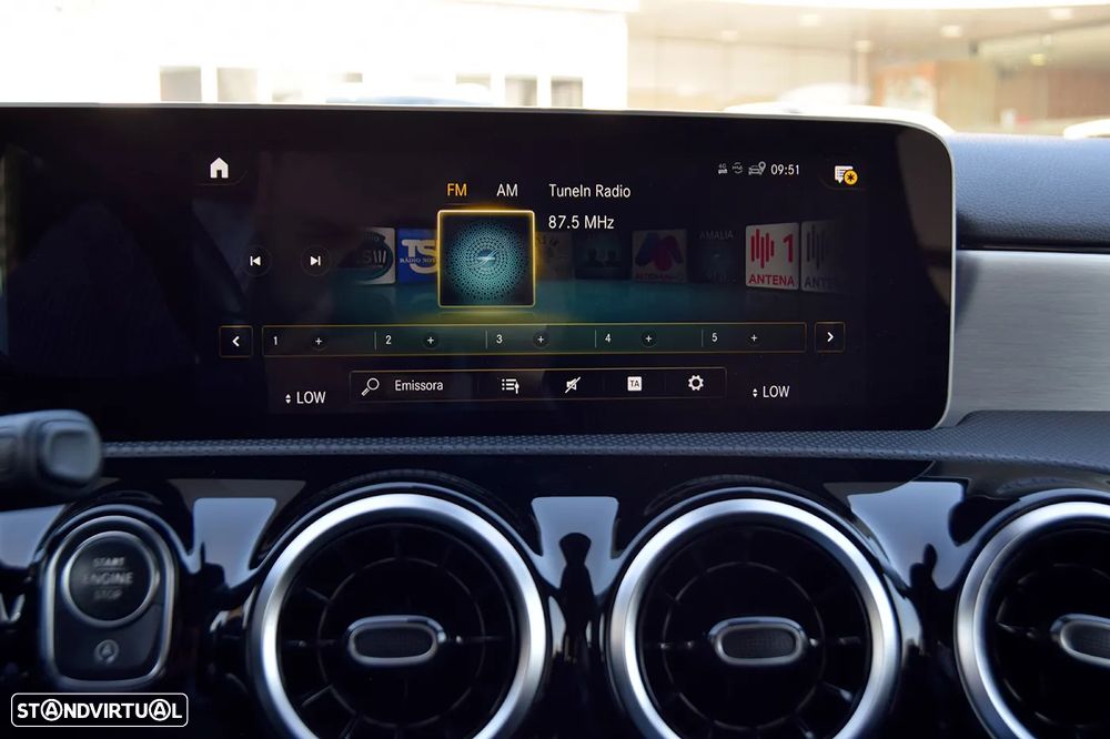 Mercedes-Benz A 180 d AMG Line Aut. — fotografia 40