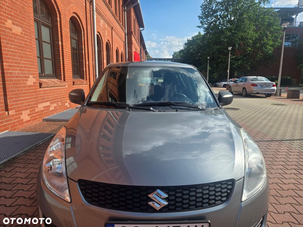 Suzuki Swift - 2