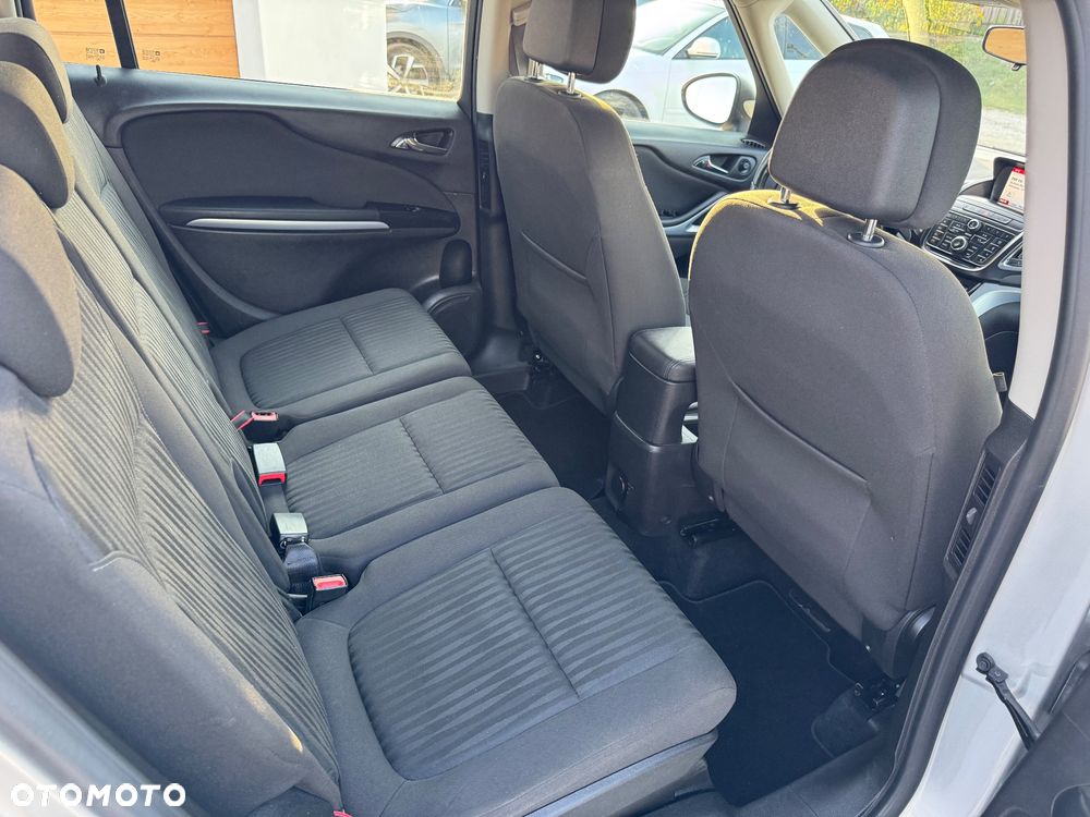 Opel Zafira 1.4 T Enjoy - 11