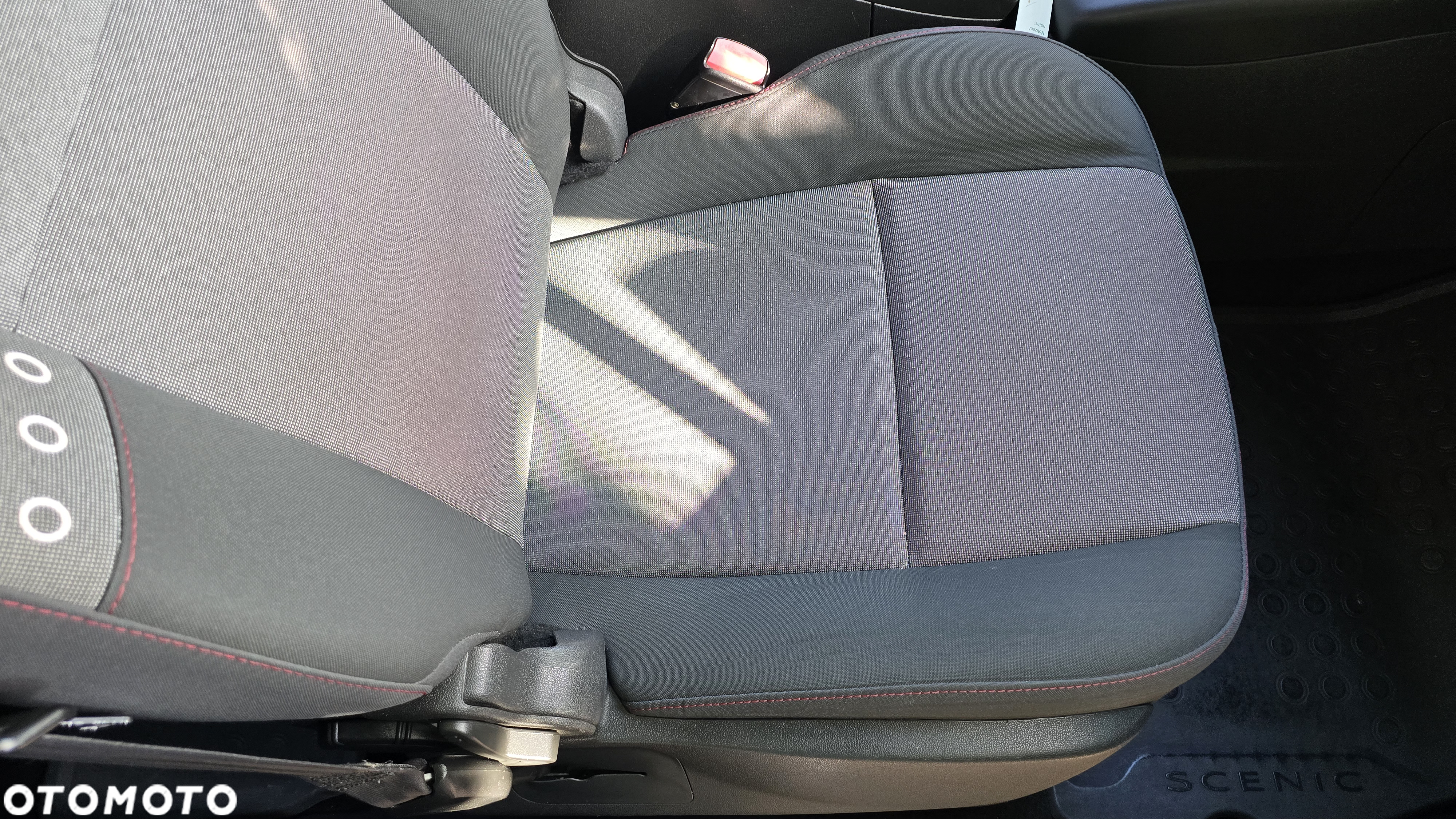 Renault Scenic ENERGY dCi 110 LIMITED - 25