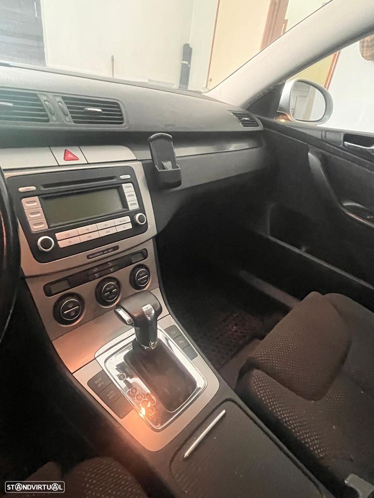 VW Passat 2.0 TDI Edition Confort. DSG - 5