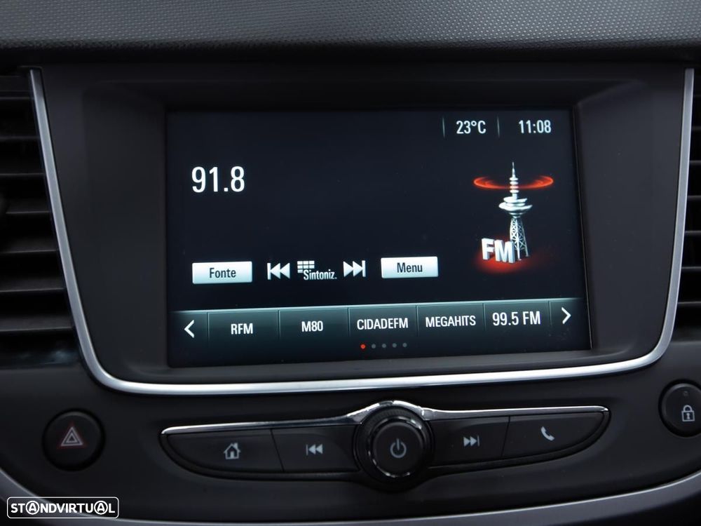 Opel Crossland X - 18