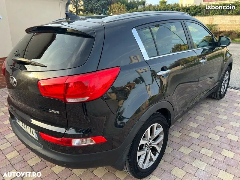 Kia Sportage 2.0 CRDI 4WD Dream-Team Edition - 7