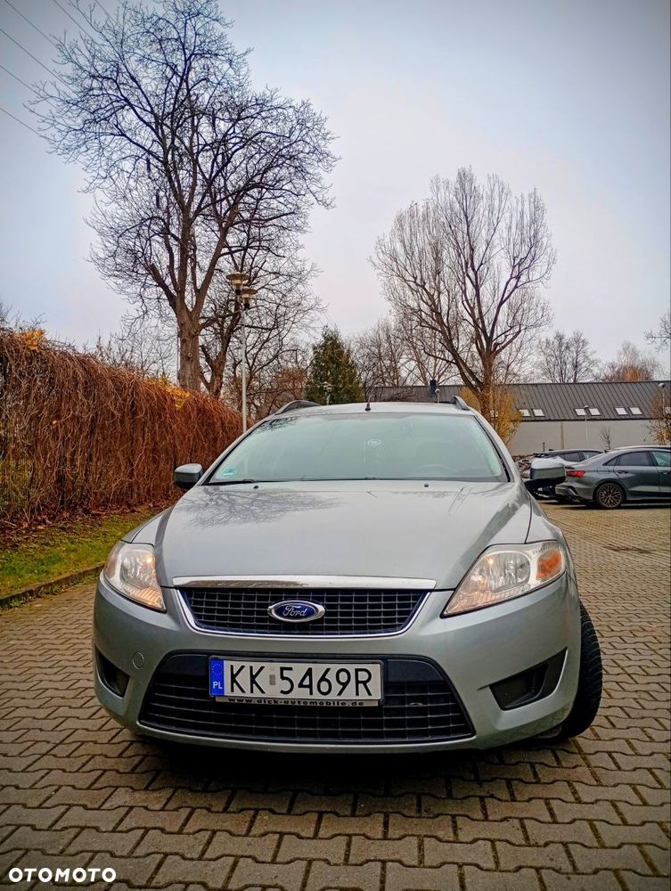 Ford Mondeo 1.6 Ambiente - 1