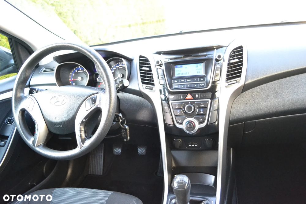 Hyundai i30 1.4 Comfort - 20