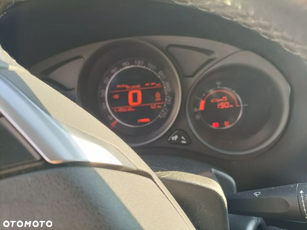 Citroën C4 1.6 HDi Attraction - 17