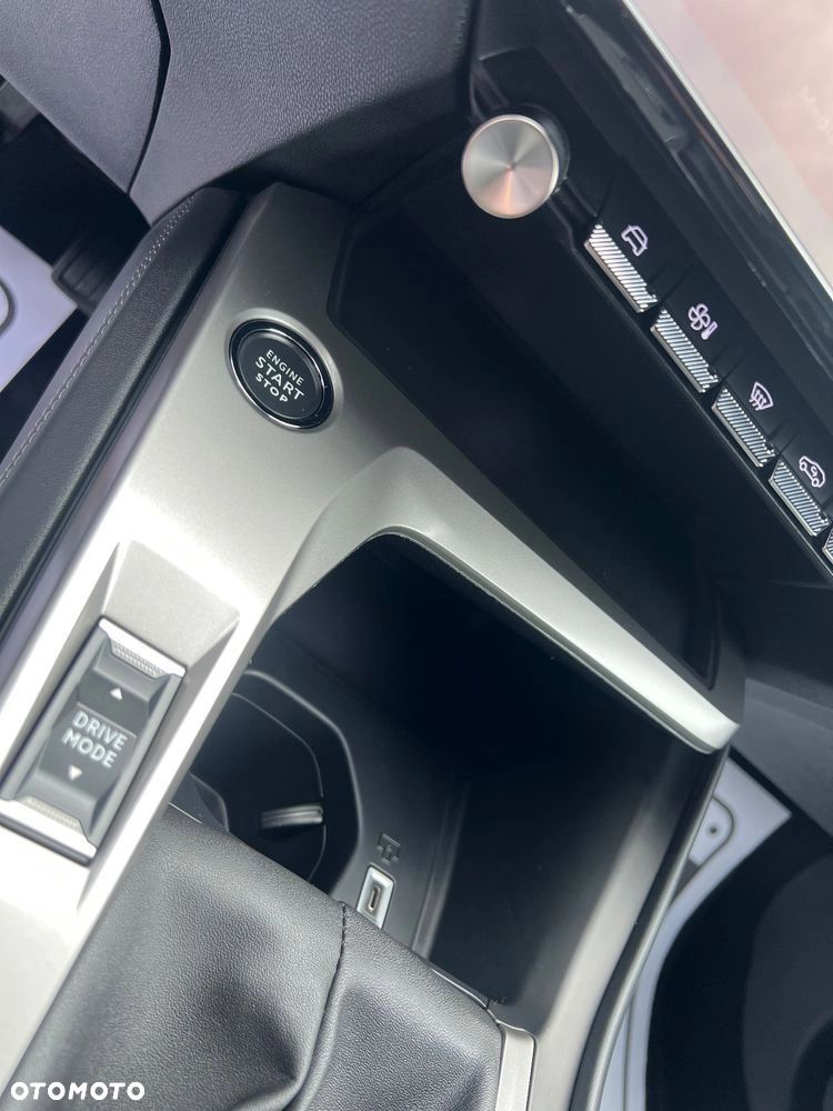 Peugeot 308 1.5 BlueHDi Allure Pack S&S - 13