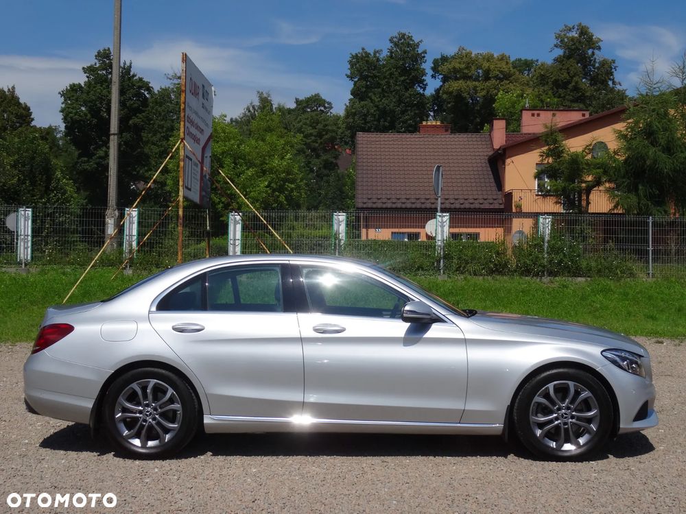 Mercedes-Benz Klasa C 180 Avantgarde - 14