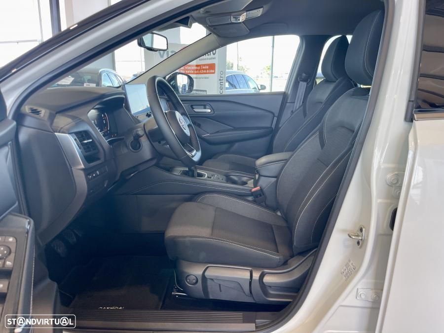 Nissan Qashqai 1.3 DIG-T N-Connecta LED - 7