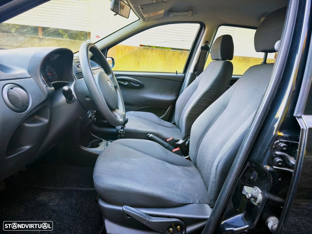 Fiat Punto 1.2 16V HLX - 9