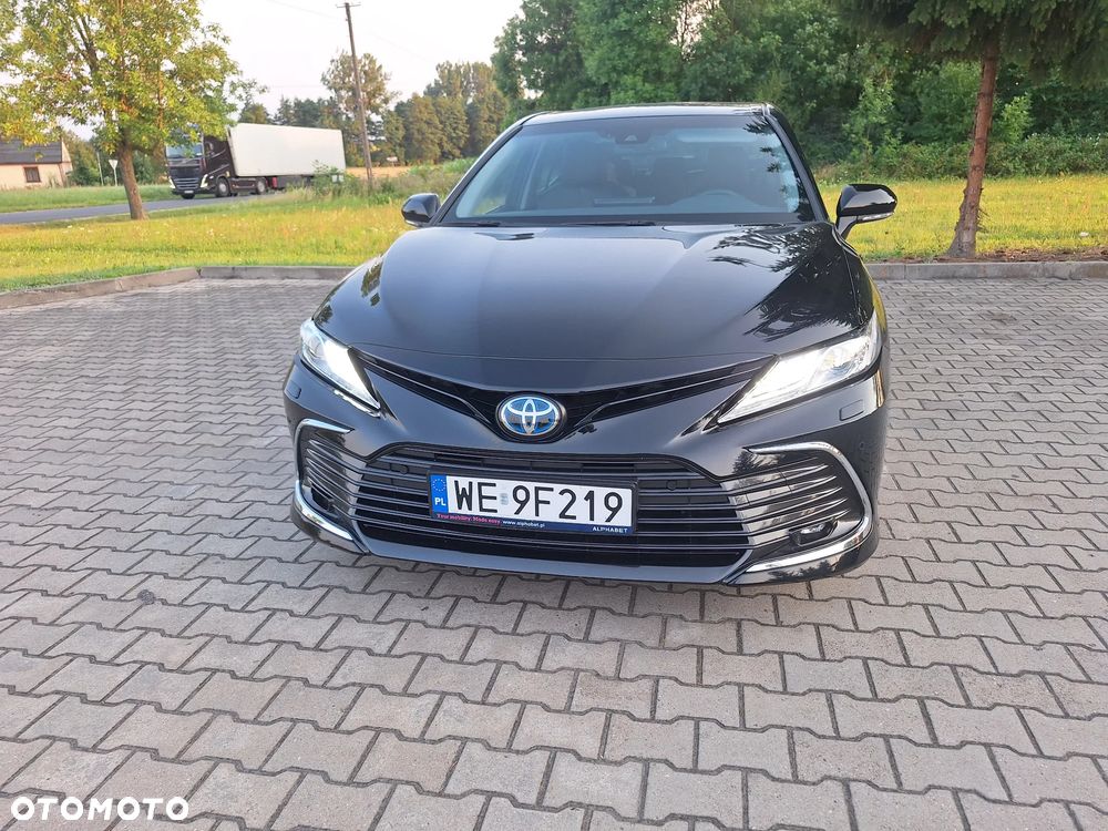 Toyota Camry 2.5 Hybrid Executive CVT - 1