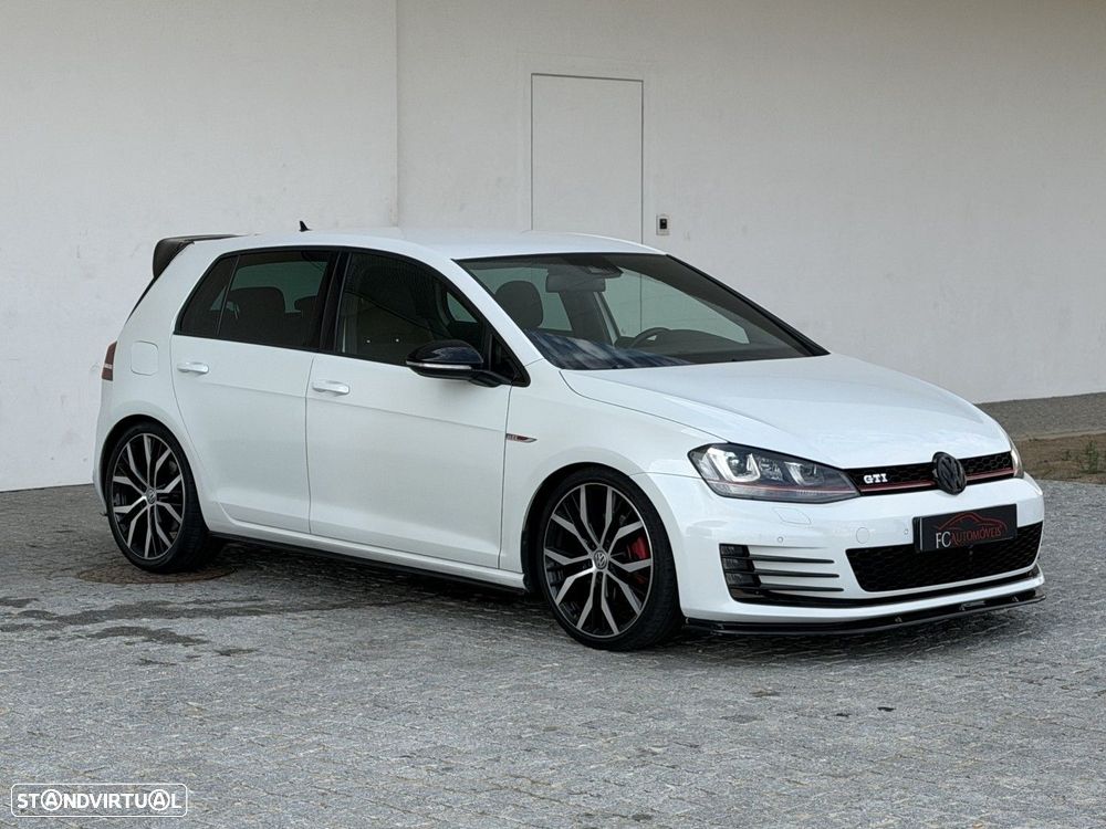 VW Golf 2.0 TSi GTi DSG - 2
