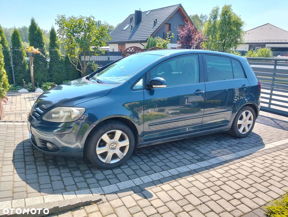 Volkswagen Golf Plus 2.0 TDI DSG Comfortline - 1