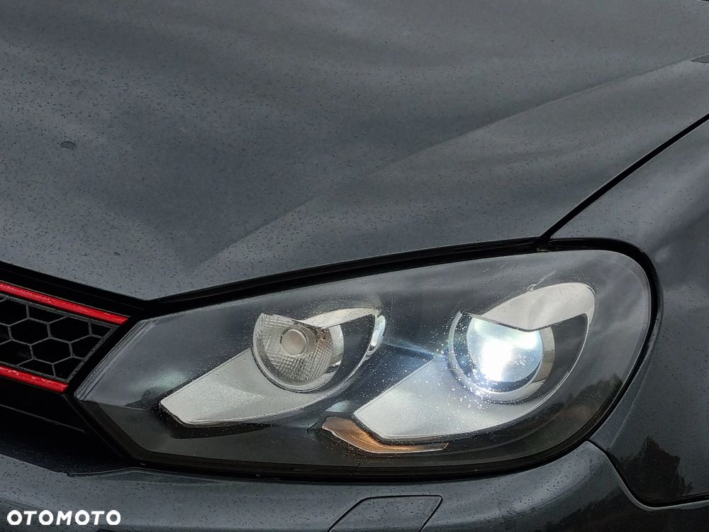 Volkswagen Golf 2.0 GTI - 17